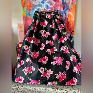 Gorgeous Vivid Black Pink Floral MAXI SKIRT crinoline lined size 13 - 14 BEAUTY
